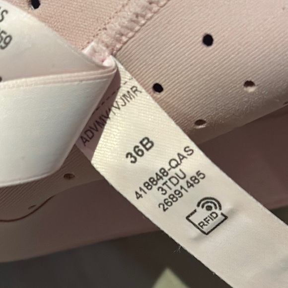 Victorias Secret Seamless Light Pink Zip-Front Sports Bra 36B high impact EUC - Picture 3 of 3